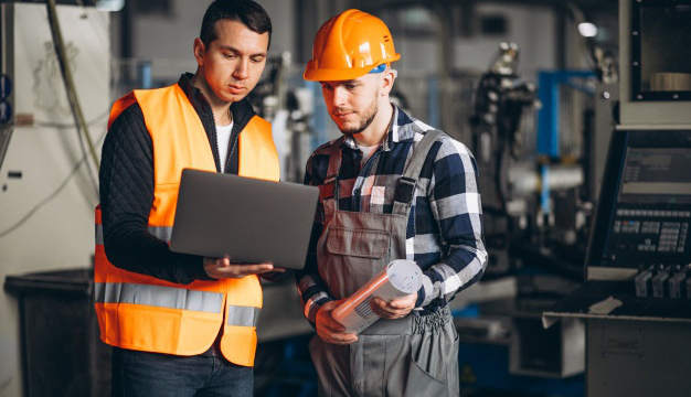 Arbeitsvertrag zwischen Mechtilde Morgenstern Betonmischwerke Ges. mit beschränkter Haftung und Helmfried Weidner